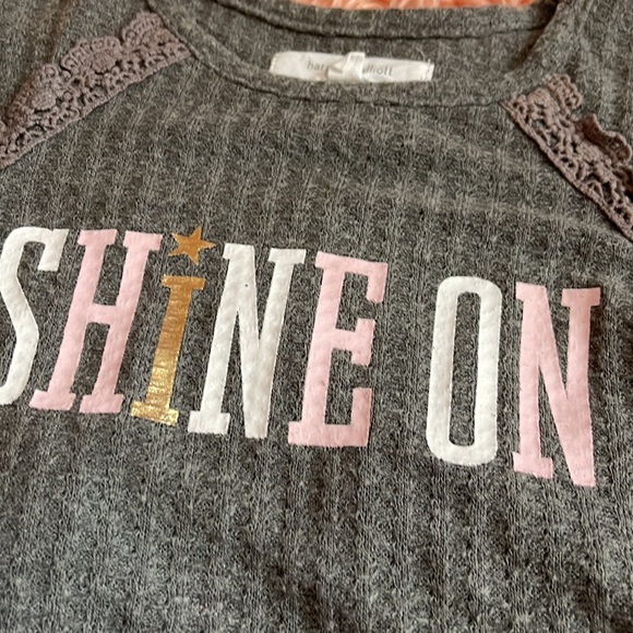 💕 Preloved ~ Two EUC Girls Long Sleeve Shirts - Picture 9 of 11